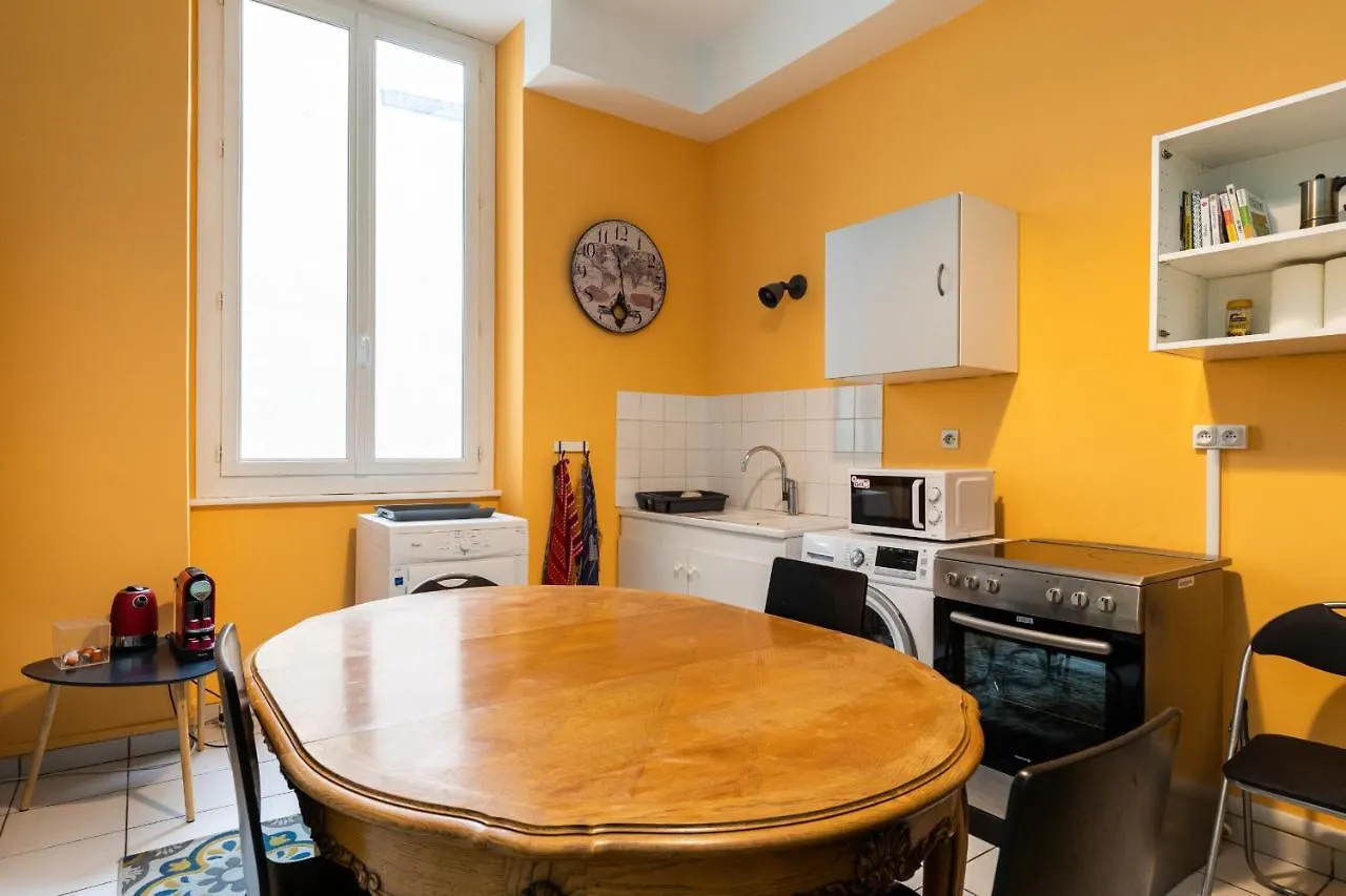 Dify Ainay - Place Bellecour Apartment Lyon 0*,