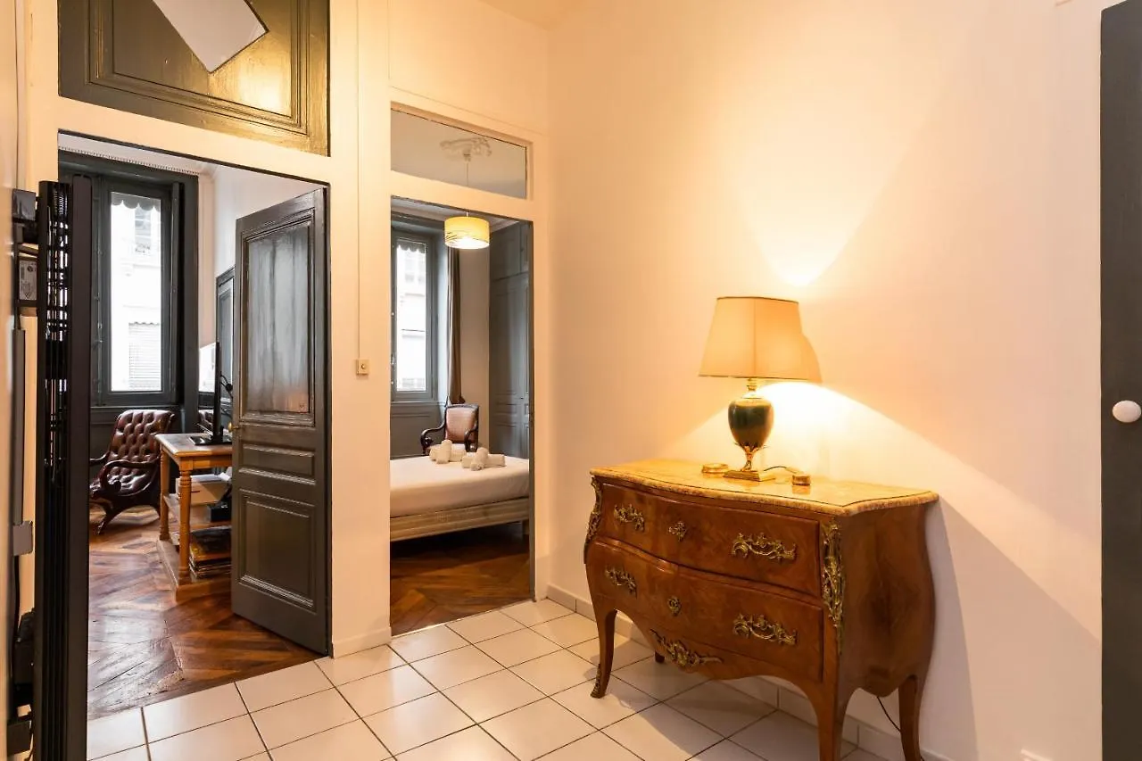 Dify Ainay - Place Bellecour Apartment Lyon